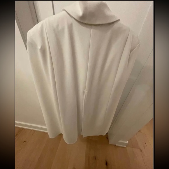 Katie May Boss Lady Cape Dress - Picture 8 of 9